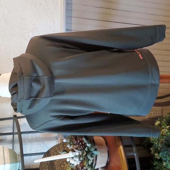 💞Under Armour* Hoodie - Picture 3 of 6